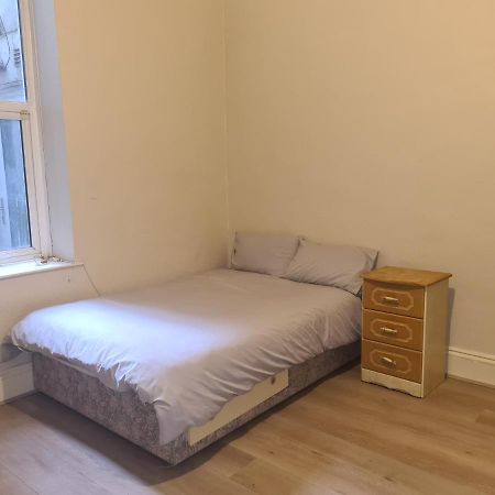 One Bedroom Apartment ดับลิน ภายนอก รูปภาพ